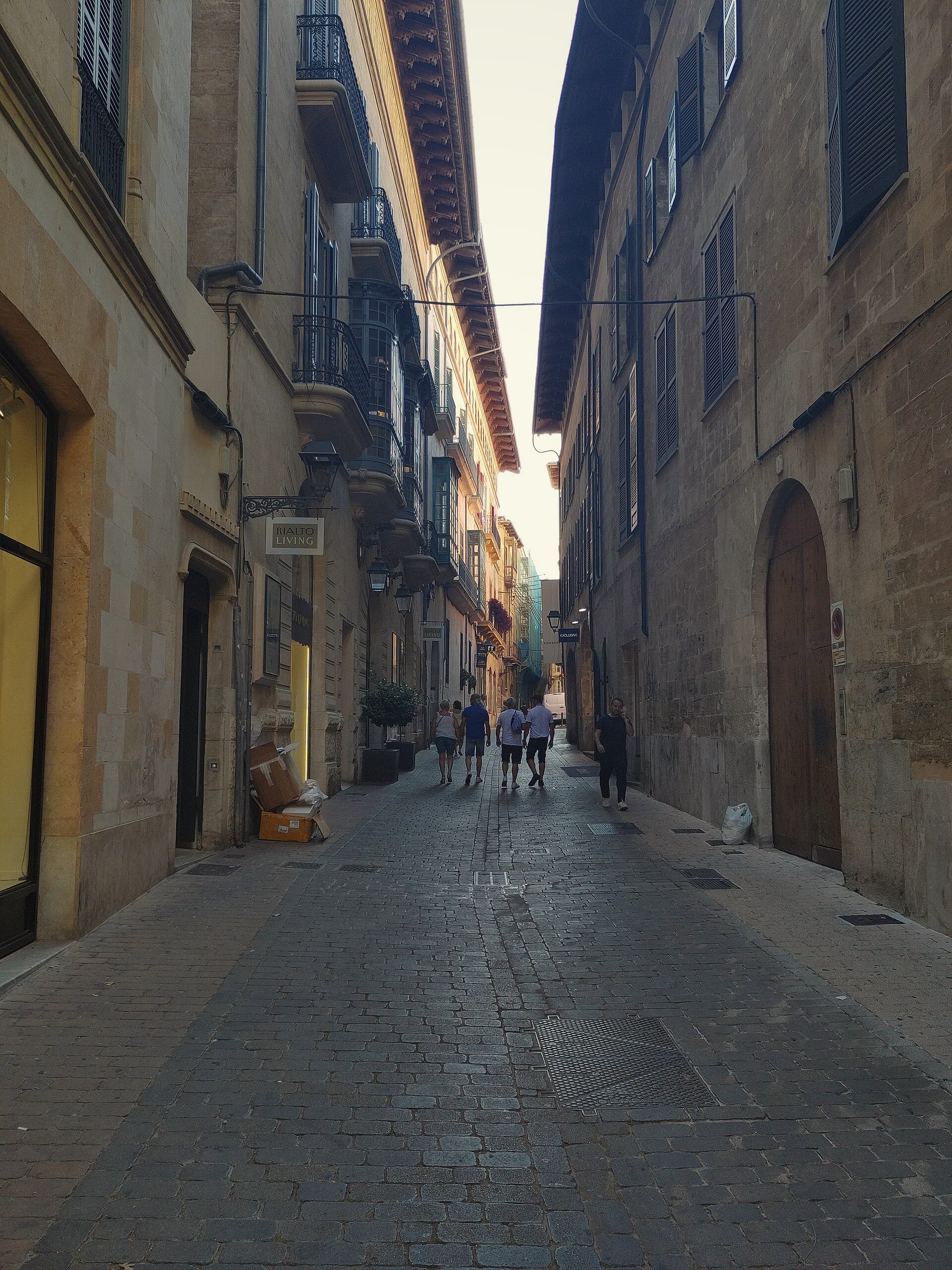 Carrer de Sant Feliu, home of Rialto Living in Palma