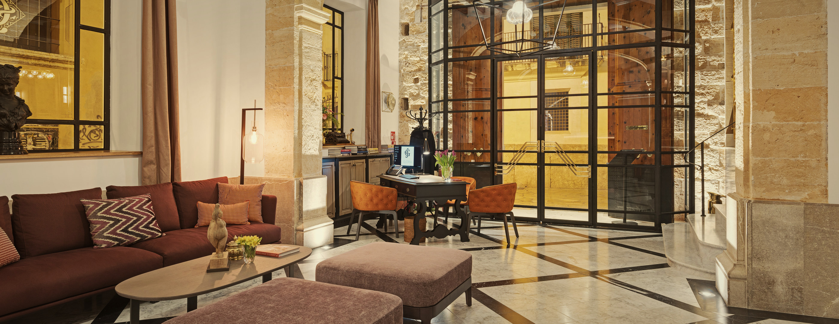 The lobby lounge of Glòria de Sant Jaume in Palma