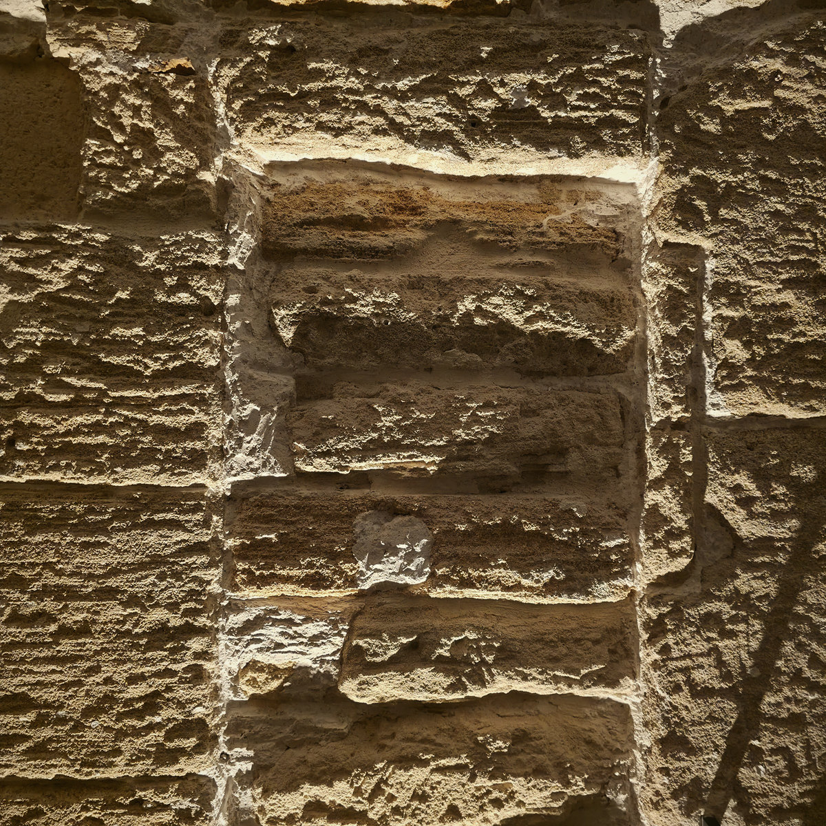 A Mallorcan marés stone wall at Glòria de Sant Jaume
